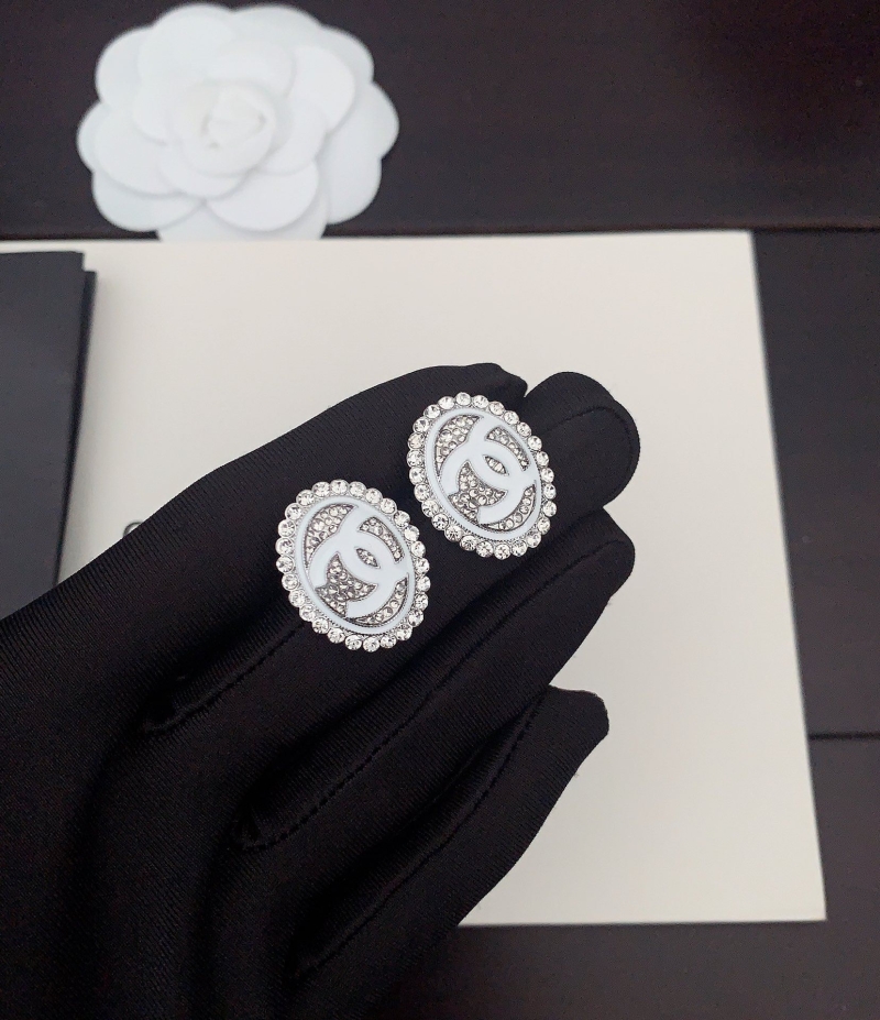 Ch**el earrings